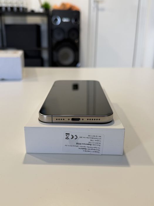 iPhone 16 Pro Max 512 GB Natural Titanium