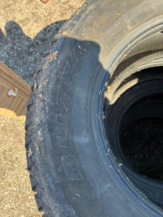 Шины без диска на Toyota 200