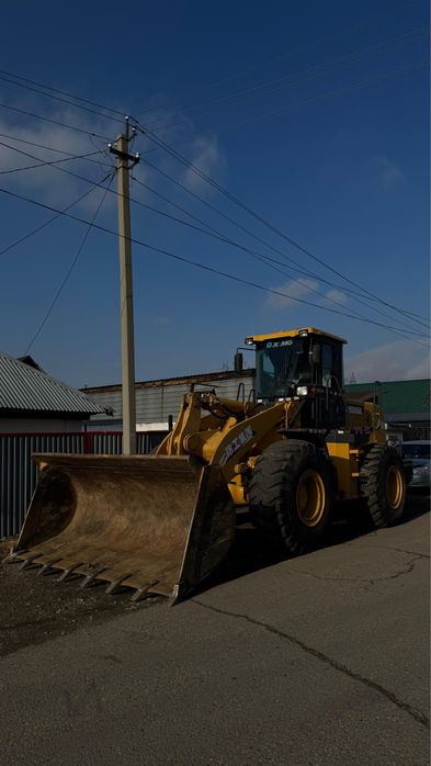 Погрузчик 3кубовый