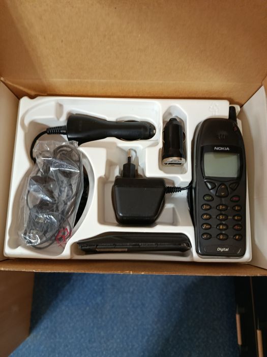 Для коллекционеров. Легенда NOKIА 6120