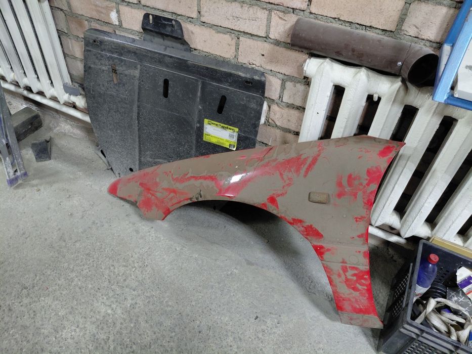 Крыло митсубиши эклипс