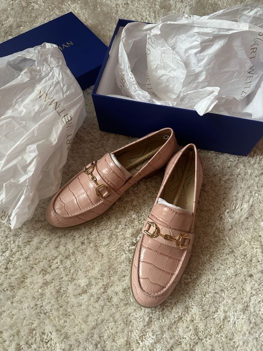 Stuart Weitzman Mocasini piele croco roz pudra