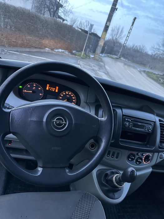 Vand Opel Vivaro 2.0D