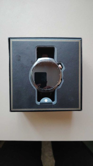 часовник Huawei Watch 4 pro+безжично зарядно