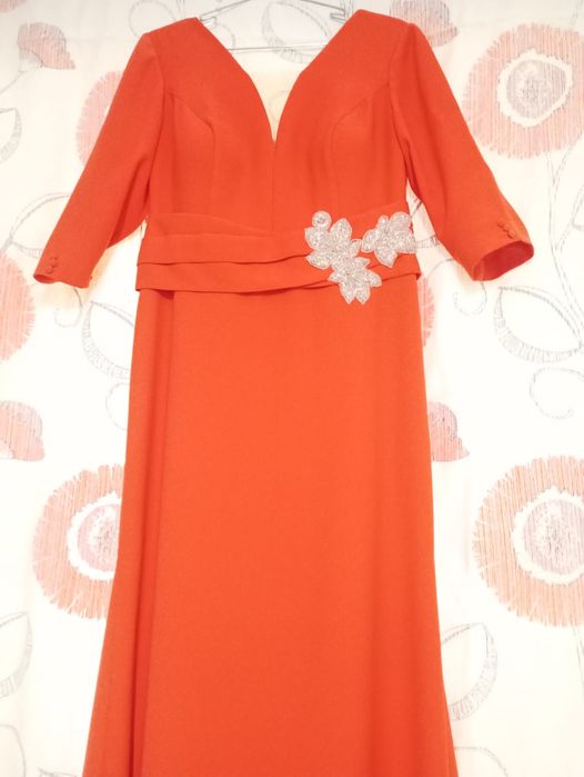 Rochie elegantă de la casa de modă