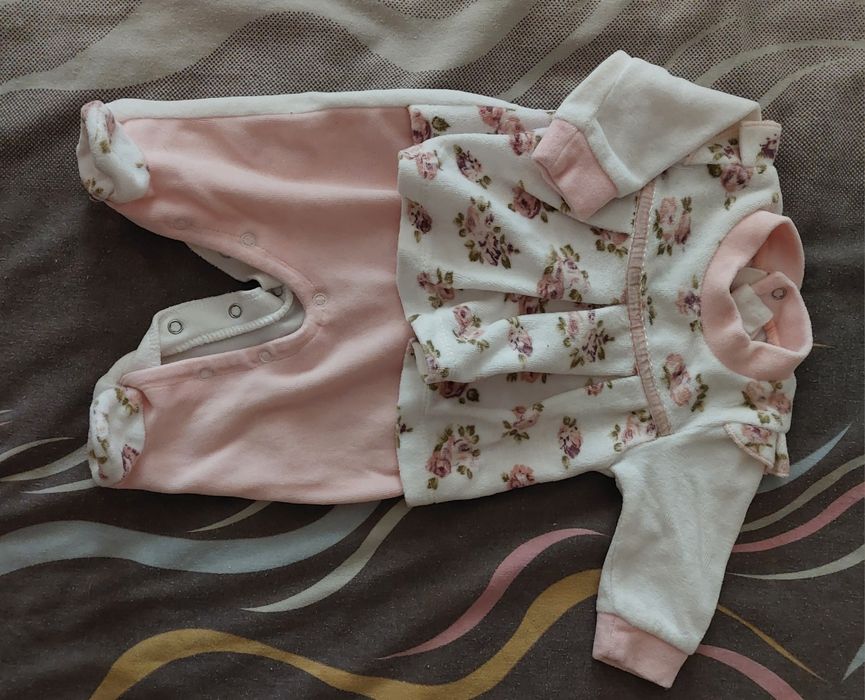 Лот бебешки дрешки за момиче 0-3 месеца