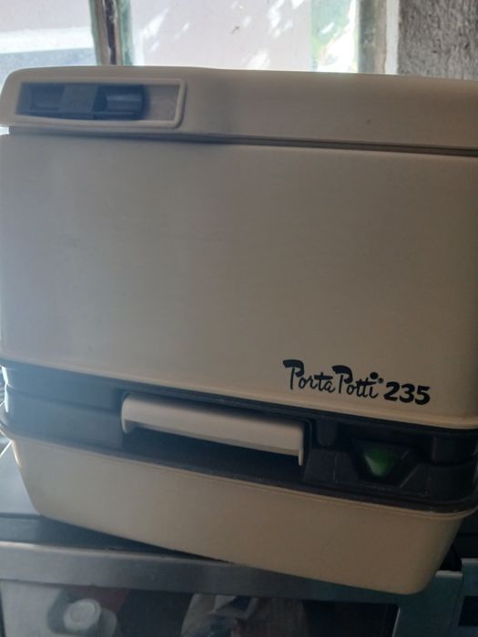 Химически тоалетни