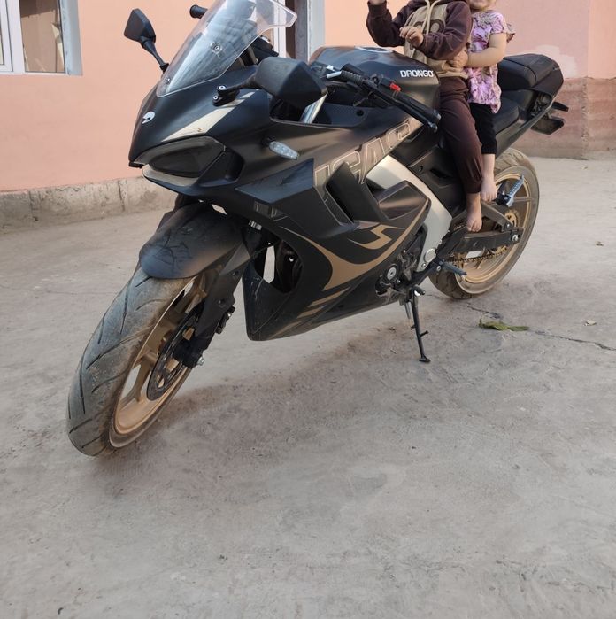 Mototsikl yangi holda