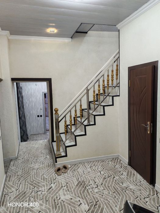 Hovli sotiladi 3,5 sotix