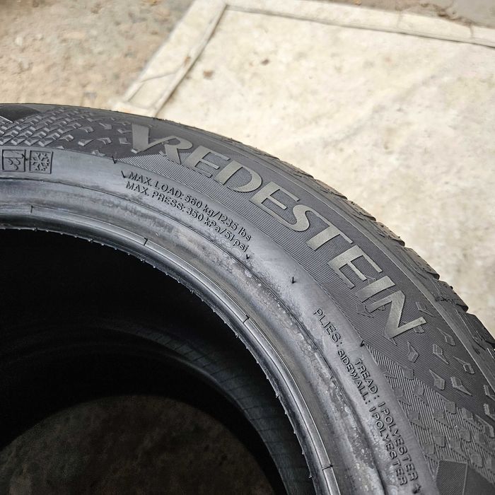 2 Нови всесезонни гуми 185/65R15 Vredestein Quatrac 5 88V M+S 3PMFS