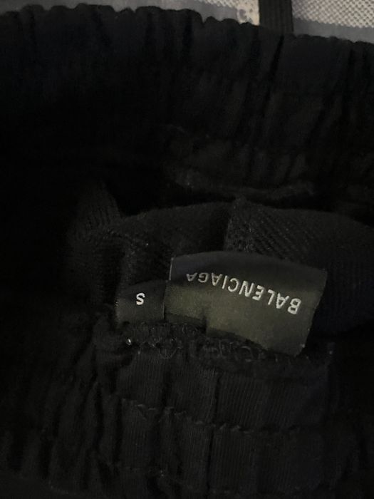 Комплект тениска и къси гащи Balenciaga