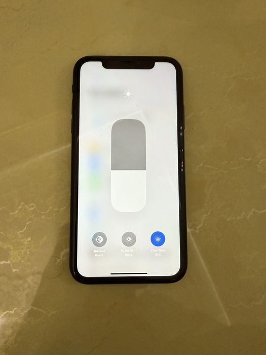 Iphone XR 64GB.