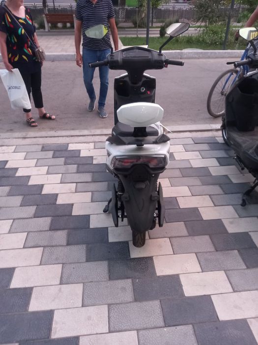 Продаётся электро скутер