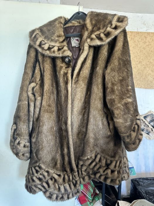 Дамско кожено палто