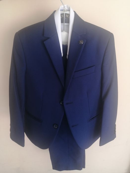 Одежда в школу, костюм