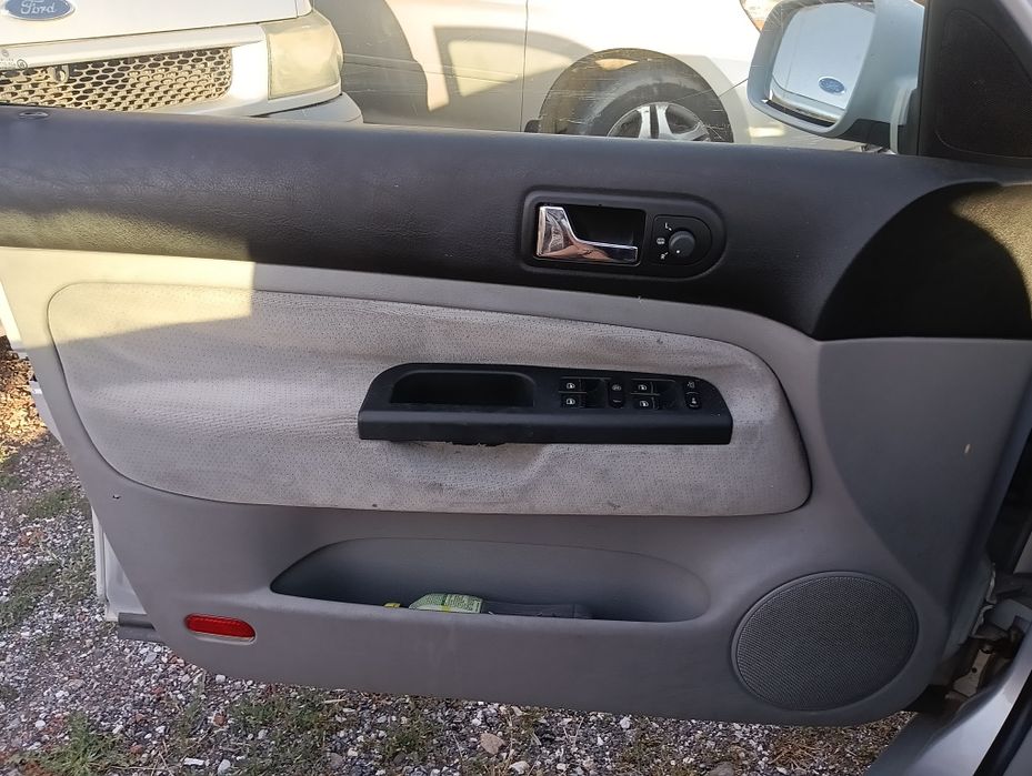 Голф 4 1.6 с газ на части