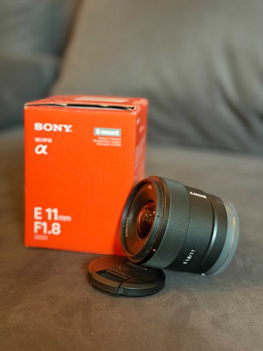 Obiectiv Sony E 11mm f1.8 ca nou