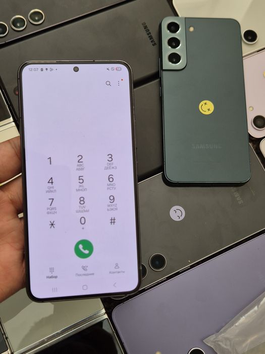 Samsung. S22 5G 256GB