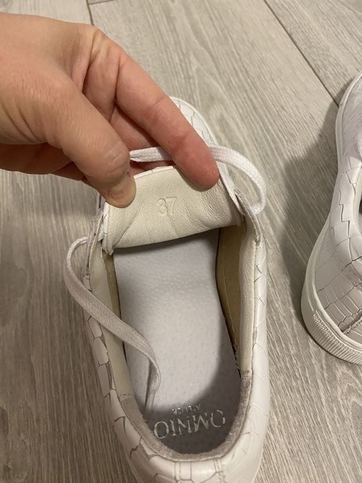 Sneakers Omnio, marimea 37