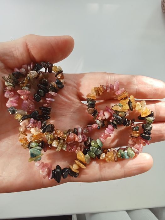 Турмалиновые бусы