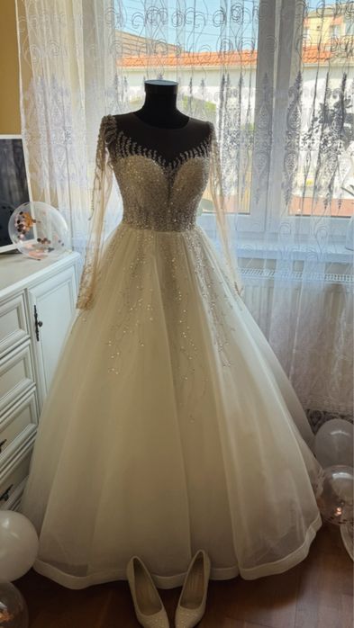 Rochie mireasa impecabila