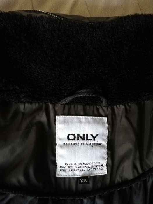 Дамско зимно яке Only