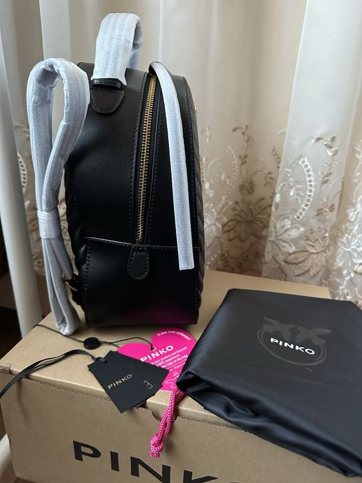 Раница Pinko Zaino в черен цвят Чисто нова