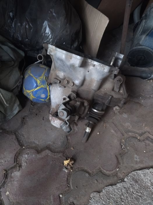 Продам коробку механика