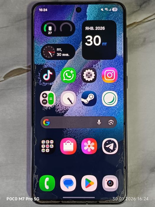 Самсунг s21 fe продам либо обменяю