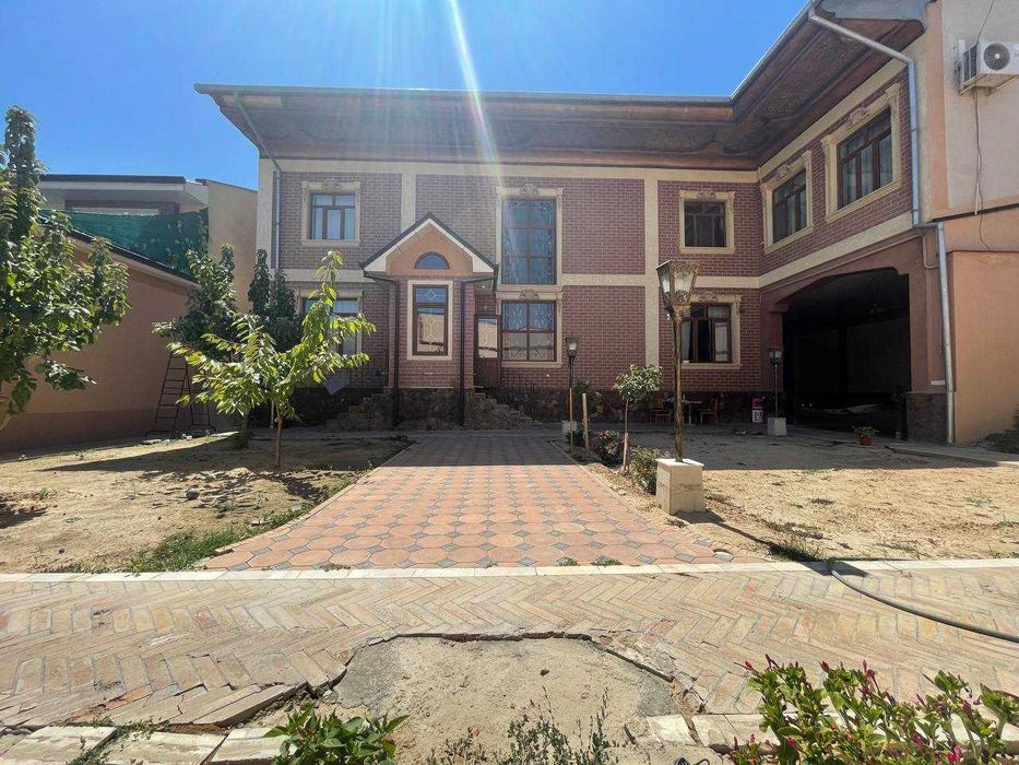 Частный добротный Дом с шикарным ремонтом