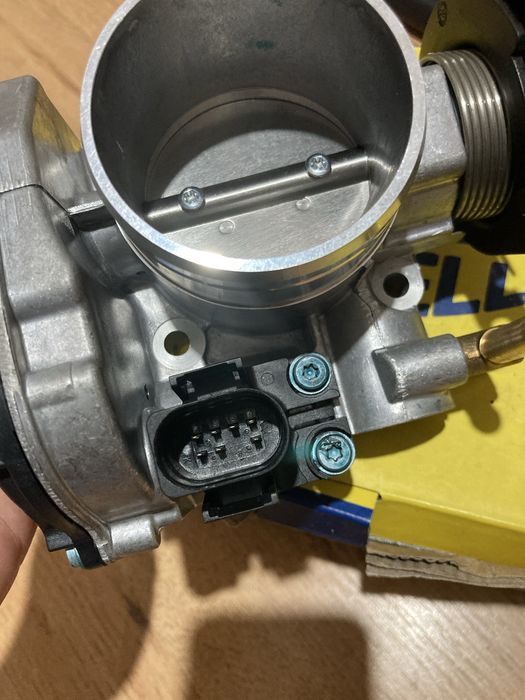 Дросел за автомобил