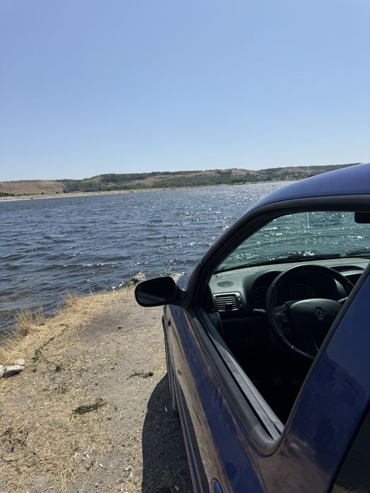 Renault clio 2 din 1999