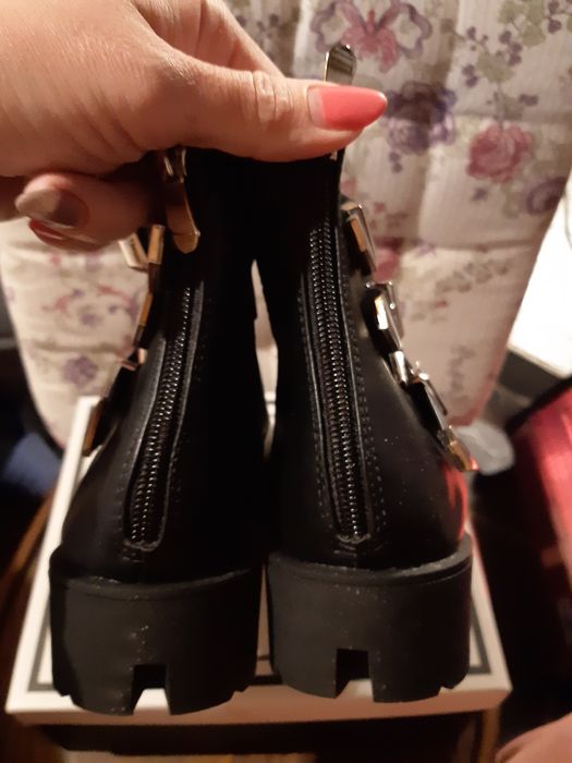 Дамски боти  различни модели