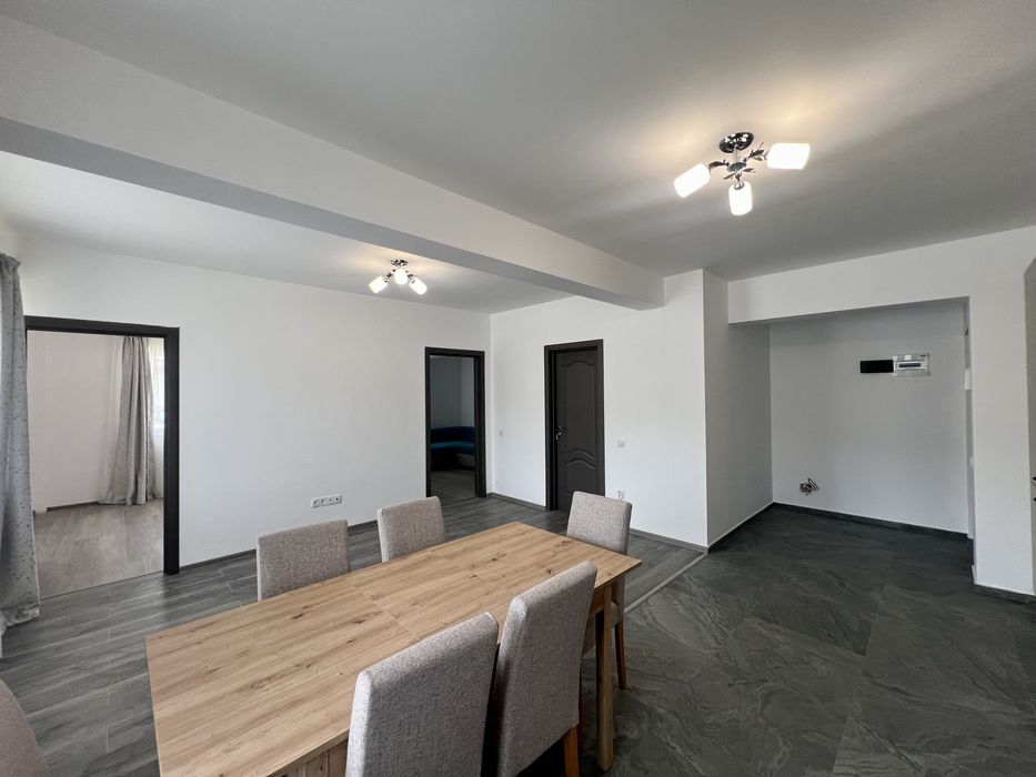 Închiriez apartament nou Florești
