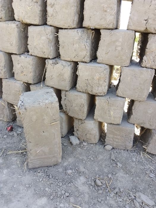 Лой Блок Сотилади