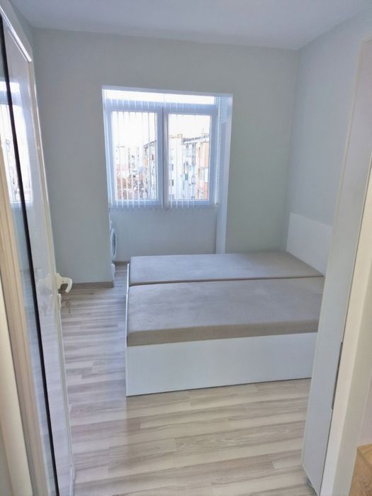 Дава се под наем Тристаен апартамент в Пловдив, Кючук Париж - 100 кв.м за 428.91 € - Снимка #5