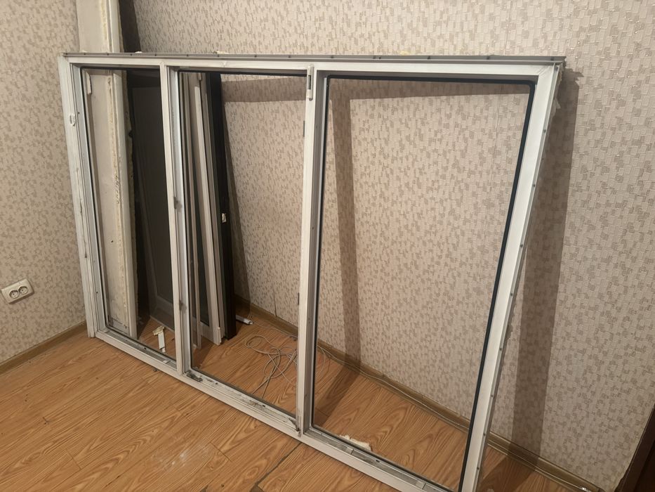 Пластиковые окна б/у