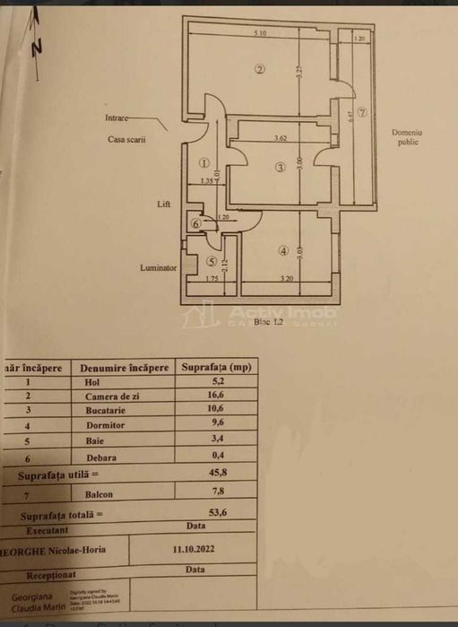 Vand apartament  cu 2 camere decomandat
