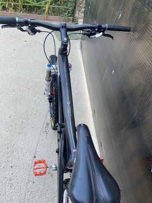Bicicleta white carbon