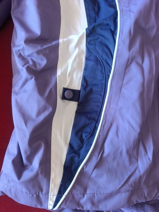 Зимно ски яке със свалящ се полар