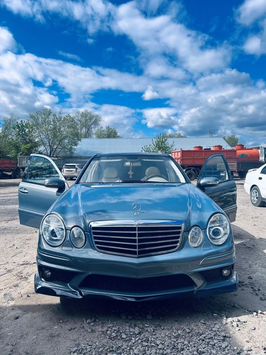 Бамперна W211 Мерседес W211 бампер