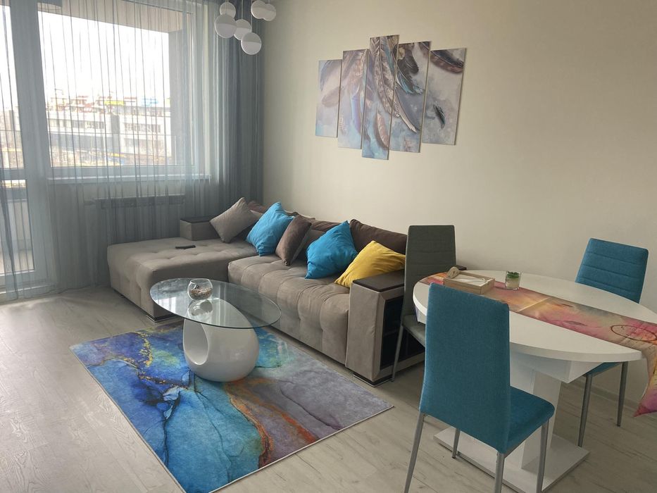 Дава се под наем Двустаен апартамент в София, Люлин 6 - 54 кв.м за 485 € - Снимка #1