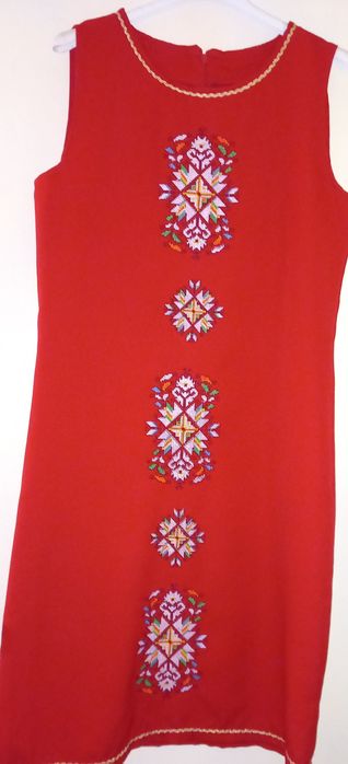 Продавам официални битови рокли