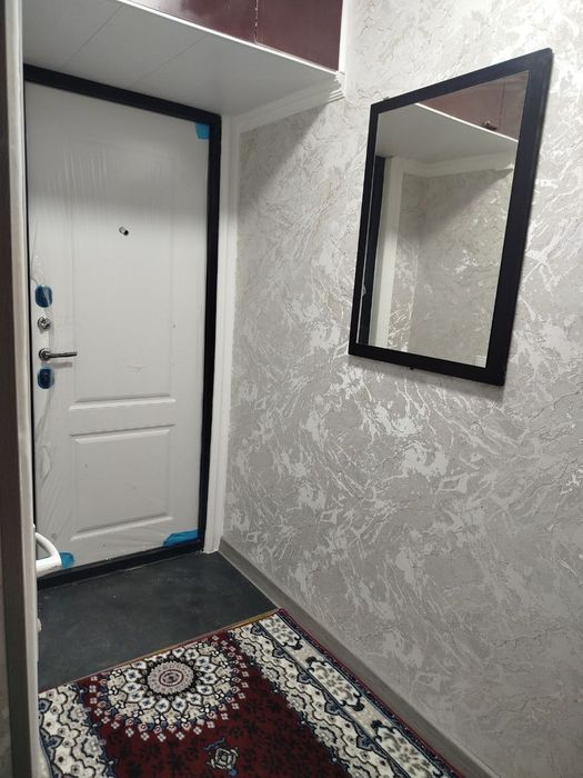 Ijaraga kvartira beriladi Mikrayon 2 xona 3 etajbozorcha orqasida