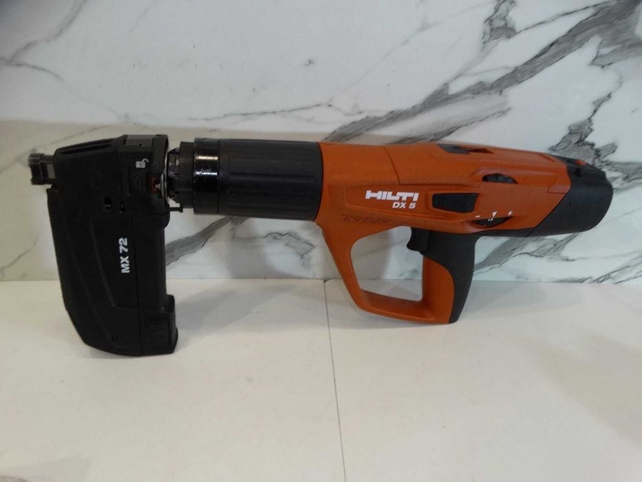 2021 - Hilti DX 5 - KIT - Уред за директен монтаж гр. Варна ЖП Гара ...