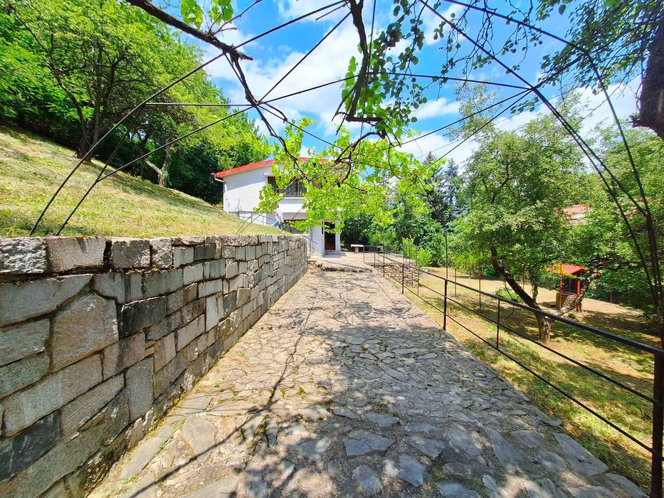 Продава се Къща в София, Дружба 2 - 73 кв.м за 4795 €/кв.м - Снимка #1