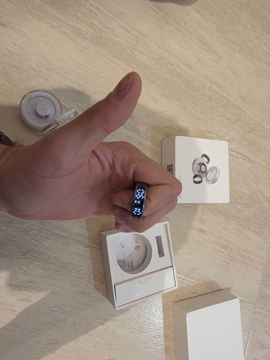 Smart Ring with Display