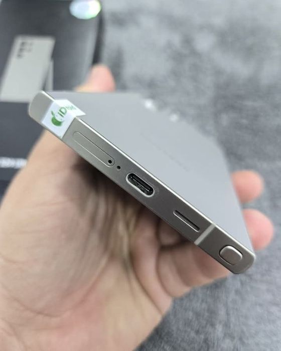Samsung s24 Ultra 12/256Gb karopka