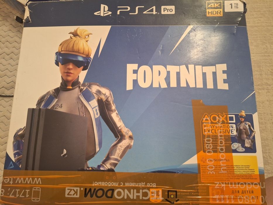 Продам Ps4 pro с полной комплектацией