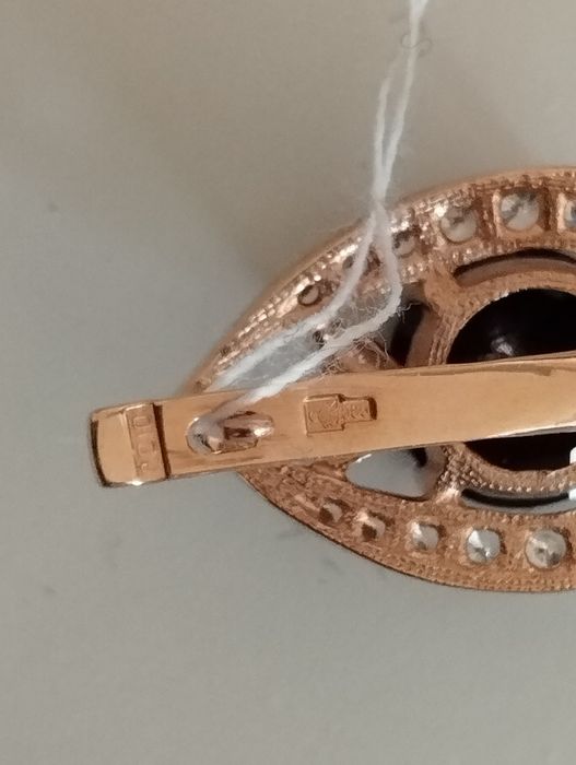 Руски златни обеци с гранати